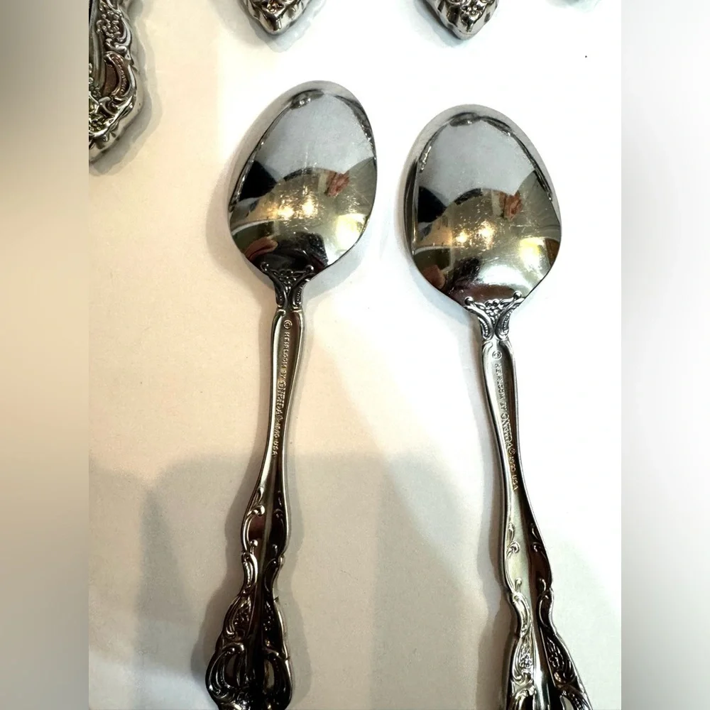Oneida Michelangelo 6 Knives 2 Spoons Heirloom Stainless Flatware Replacements